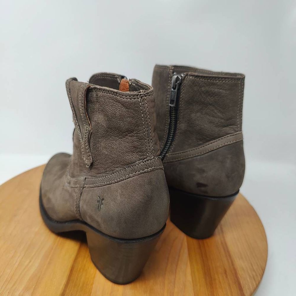Frye Lillian Western Bootie- Womens- Size 7.5 B- Gray- Leather- Ankle Boots - Picture 11 of 11